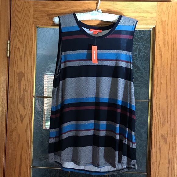 Joe Striped Tank Top ⭐️SALE 3/$20⭐️ - Picture 1 of 4